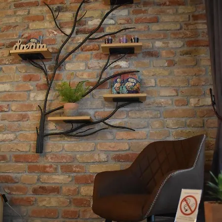 Helvecija 1880 Hotell 4*